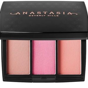 Anastasia Pool Party Blush Trio